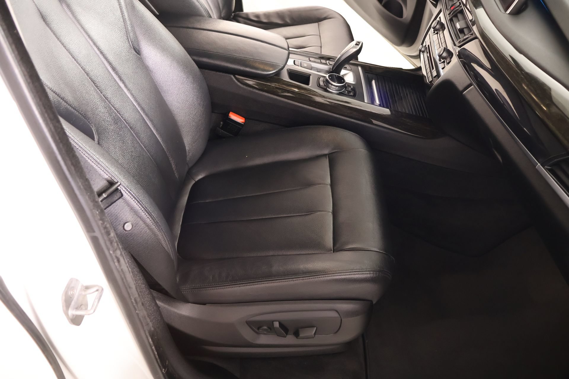 Used 2015 BMW X5 xDrive35i AWD/4WD image 14
