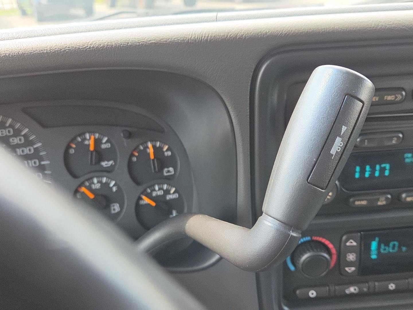 Used 2003 Chevrolet Silverado 1500 LS w/ Off-Road Package AWD/4WD image 26