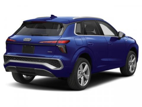 New 2026 Audi Q3 quattro 2.0T AWD/4WD image 2