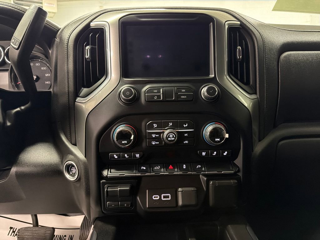 Used 2023 Chevrolet Silverado 2500 LTZ w/ LTZ Convenience Package image 21