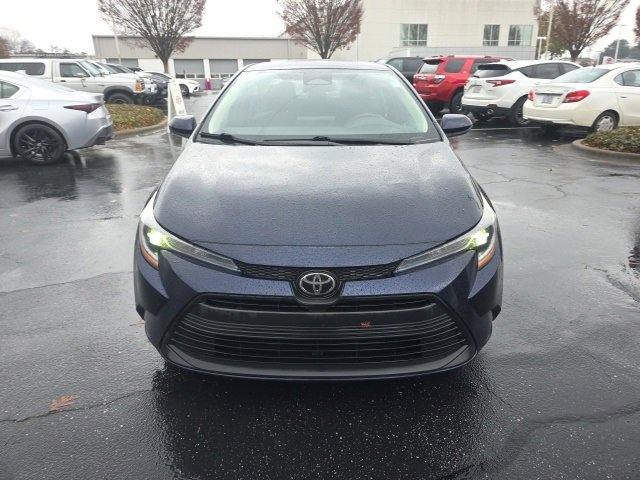 Used 2024 Toyota Corolla LE image 2