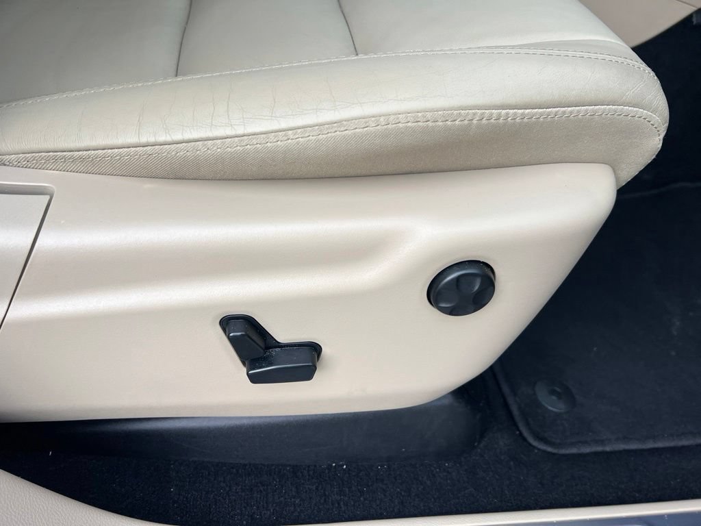 Certified 2019 Jeep Grand Cherokee Limited RWD image 18