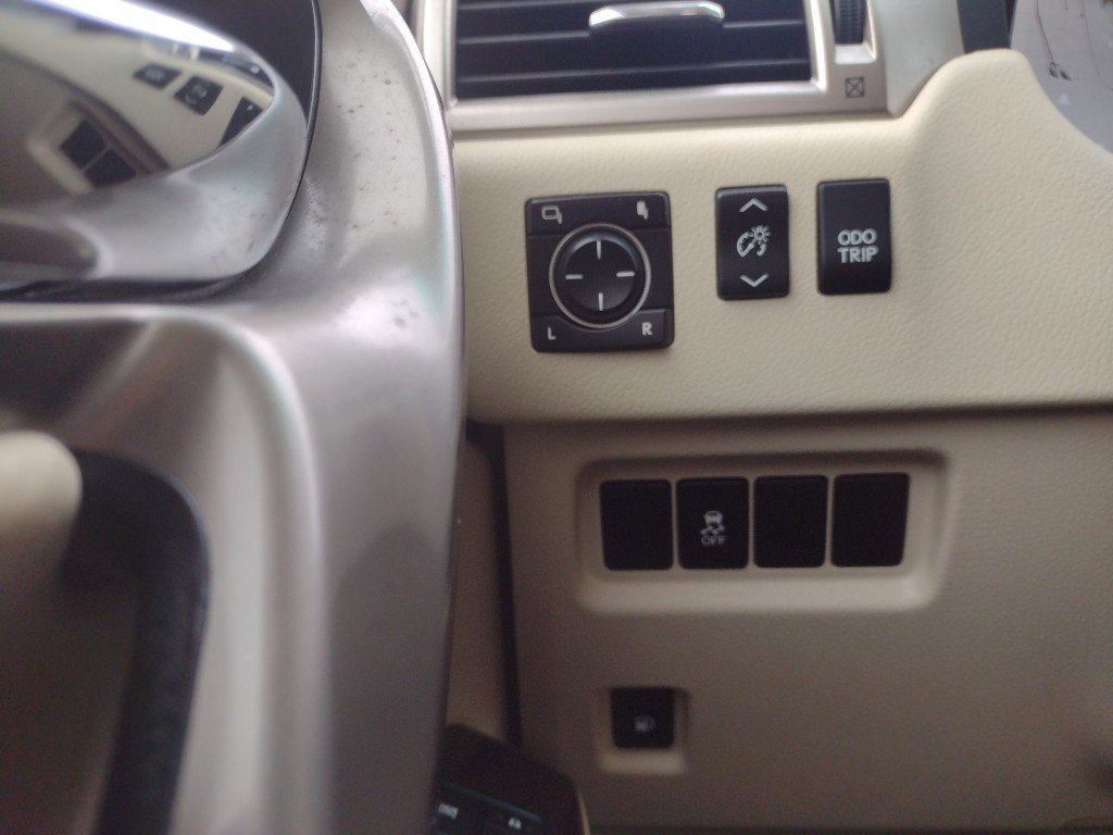 Used 2013 Lexus GX 460 w/ Comfort Plus Pkg image 15