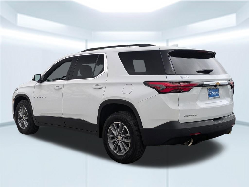 Used 2022 Chevrolet Traverse LT FWD image 3