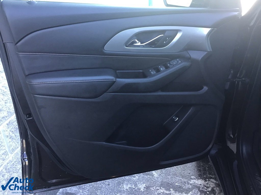 Used 2019 Chevrolet Traverse LT w/ LPO, Floor Liner Package image 28