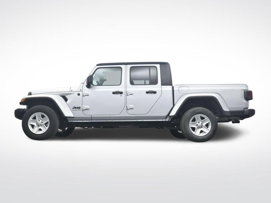 Used 2023 Jeep Gladiator Sport AWD/4WD image 34