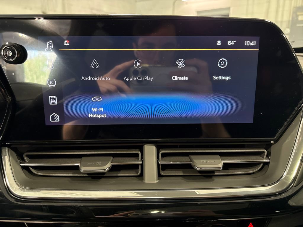 New 2026 Chevrolet Trax RS FWD image 13