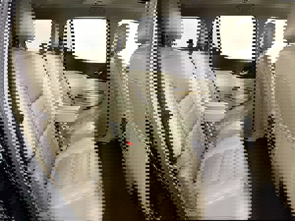 Used 2018 GMC Acadia Denali w/ Technology Package image 36