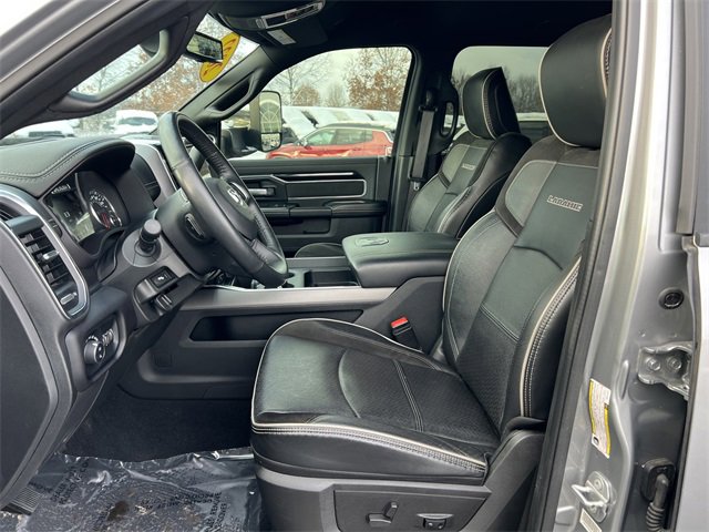 Certified 2022 RAM 3500 Laramie image 4