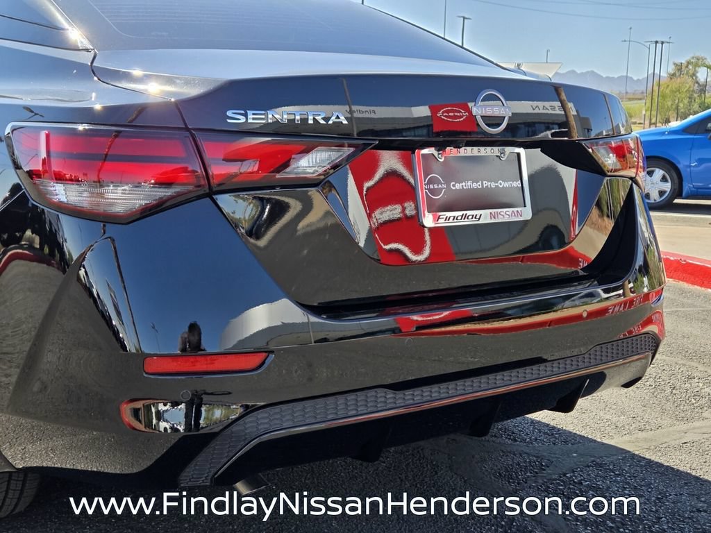 Used 2025 Nissan Sentra SV w/ SV Premium Package FWD image 5