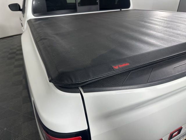 Used 2022 Nissan Frontier PRO-4X w/ Technology Package image 12