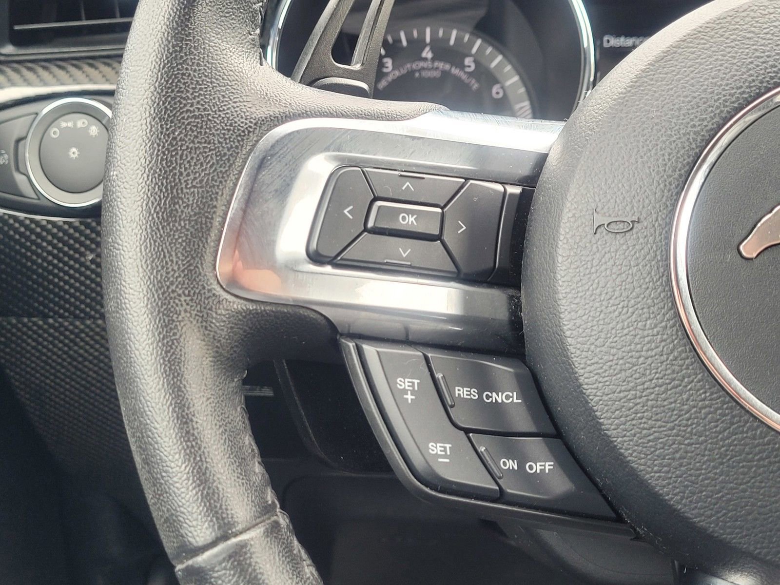 Used 2017 Ford Mustang Coupe image 19