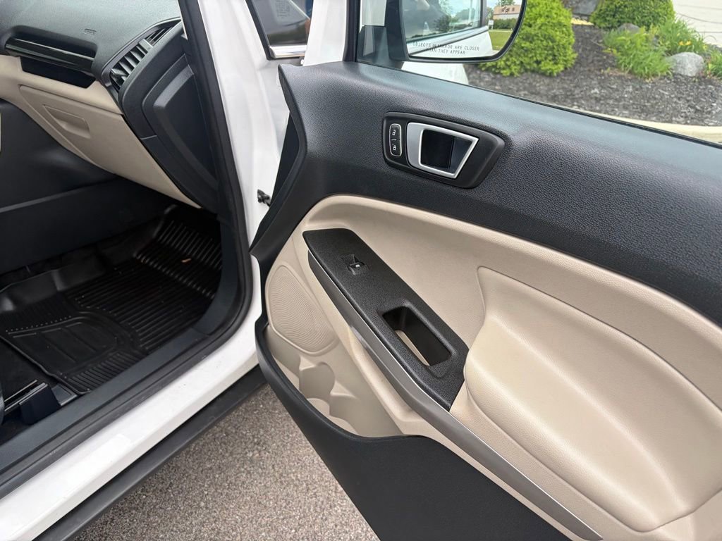 Used 2021 Ford EcoSport Titanium w/ Interior Protection Package AWD/4WD image 29
