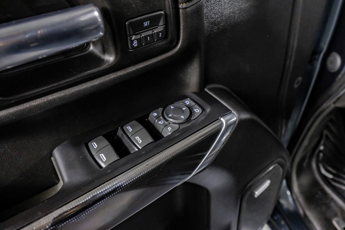 Used 2020 GMC Sierra 2500 AT4 w/ AT4 Premium Package AWD/4WD image 34