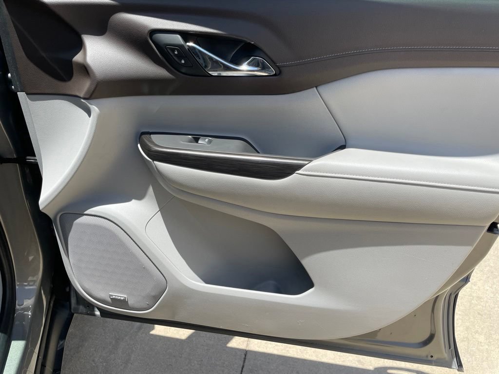 Used 2019 GMC Acadia SLT FWD image 30