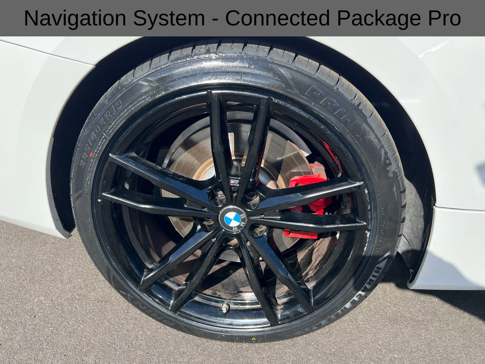 Used 2022 BMW M440i Convertible image 16