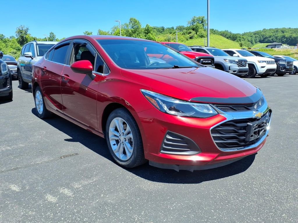 Used 2019 Chevrolet Cruze LT FWD image 5