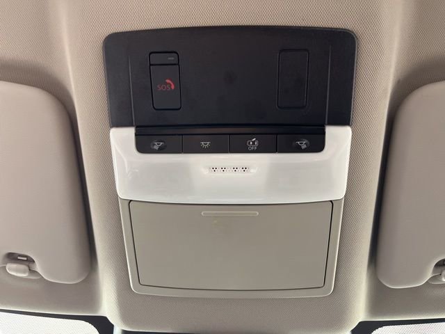 Used 2024 Nissan Rogue SV image 31