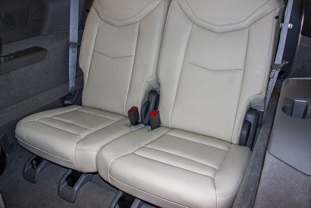 Used 2022 Cadillac XT6 Premium Luxury image 21