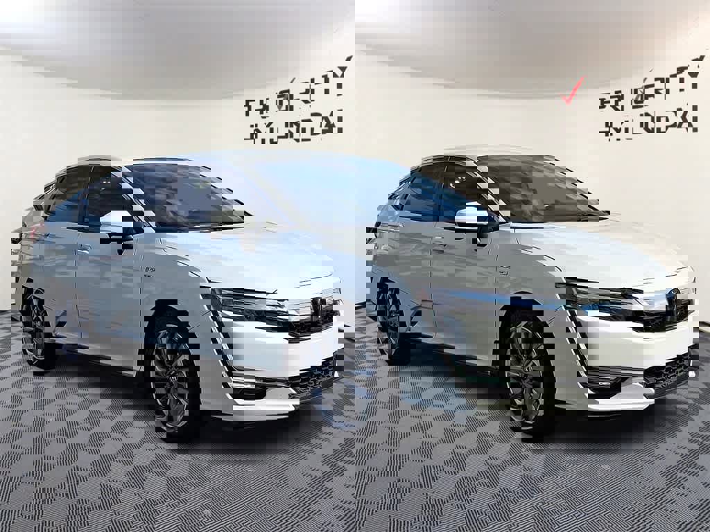 Used 2018 Honda Clarity Touring image 3