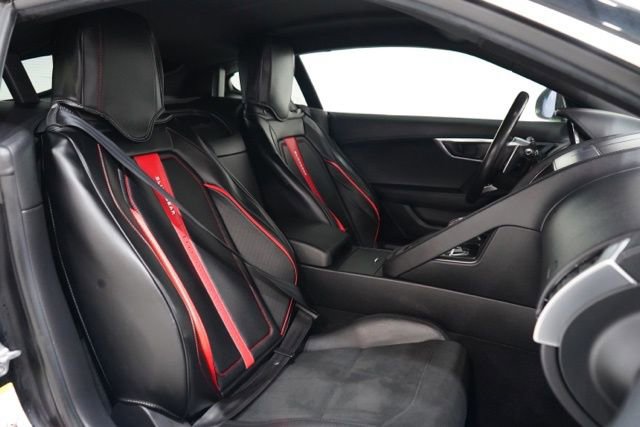 Used 2018 Jaguar F-TYPE Coupe image 32