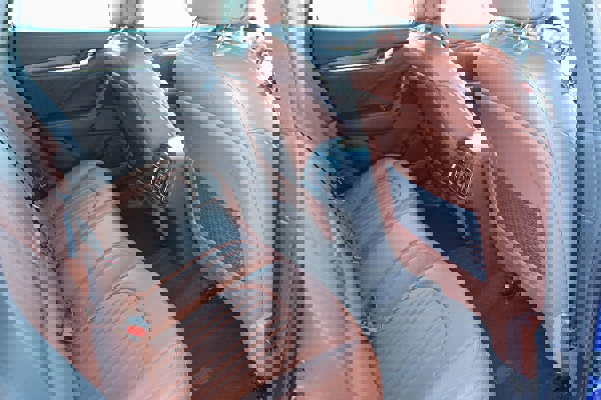 Used 2023 Maserati Levante GT image 23