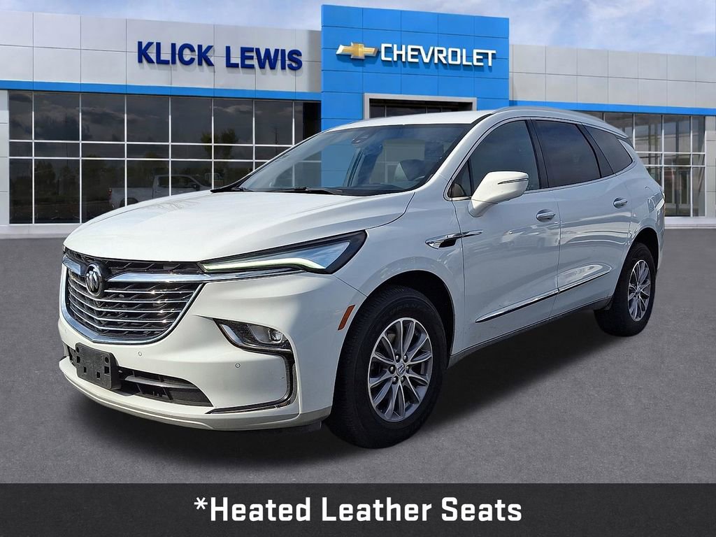 Used 2024 Buick Enclave Premium image 3