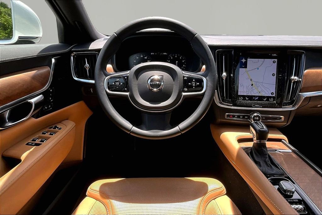 Used 2019 Volvo S90 T6 Inscription w/ Advanced Package AWD/4WD image 8