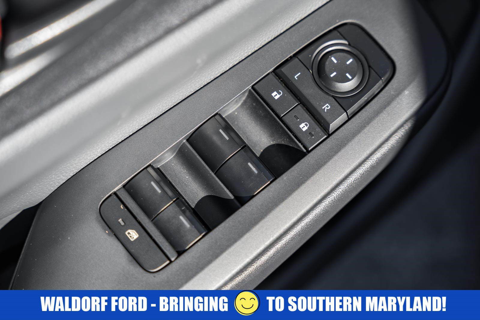 Used 2024 Toyota Prius image 37