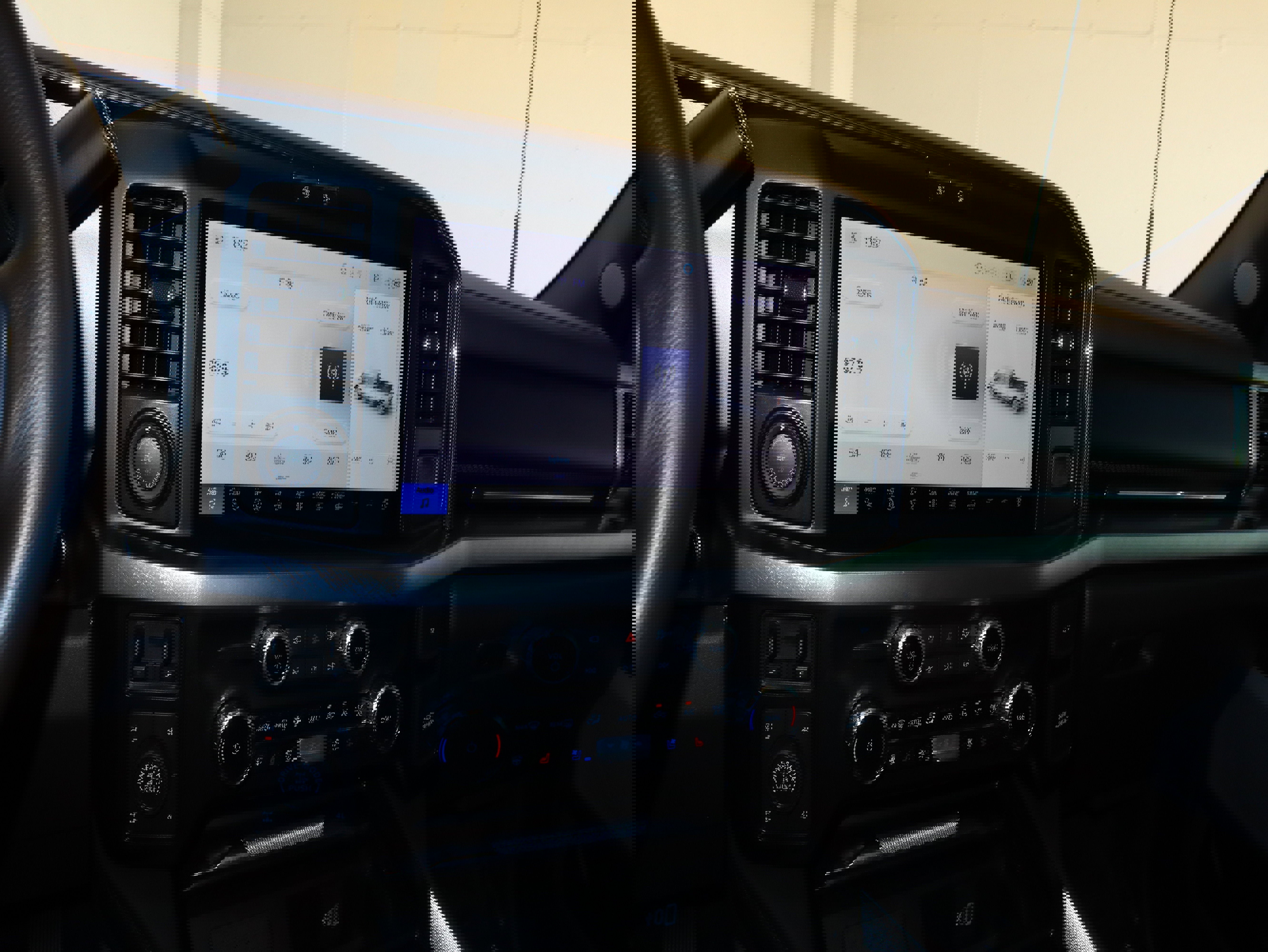 Used 2025 Ford F250 King Ranch w/ Tremor Off-Road Package image 27