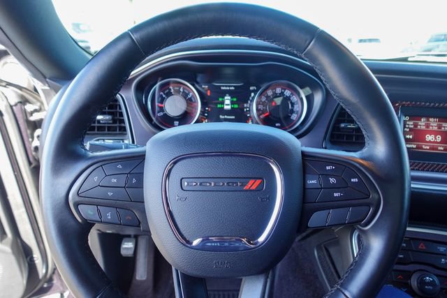 Used 2017 Dodge Challenger R/T image 13