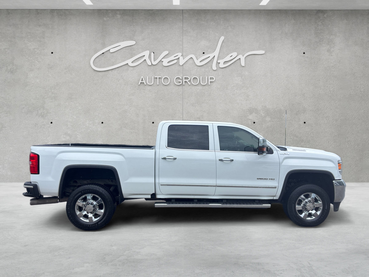 Used 2019 GMC Sierra 2500 SLT w/ Duramax Plus Package AWD/4WD image 20