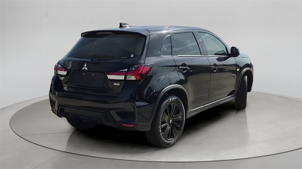 Used 2025 Mitsubishi Outlander Sport LE image 5