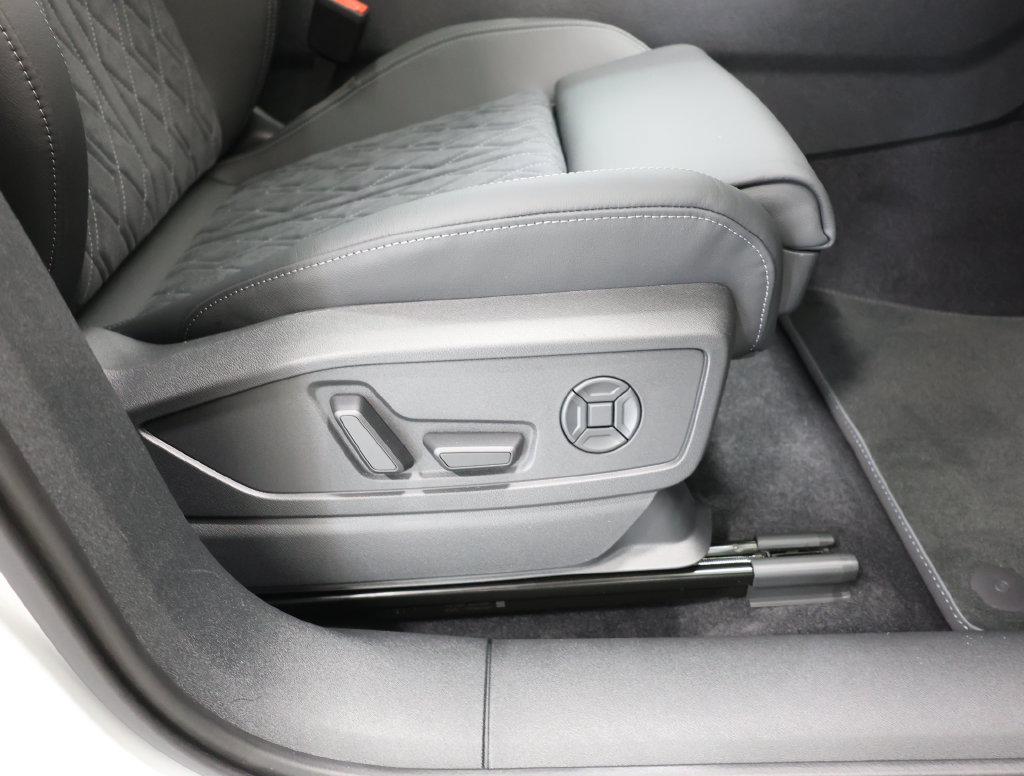 New 2026 Audi SQ5 Premium Plus AWD/4WD image 22