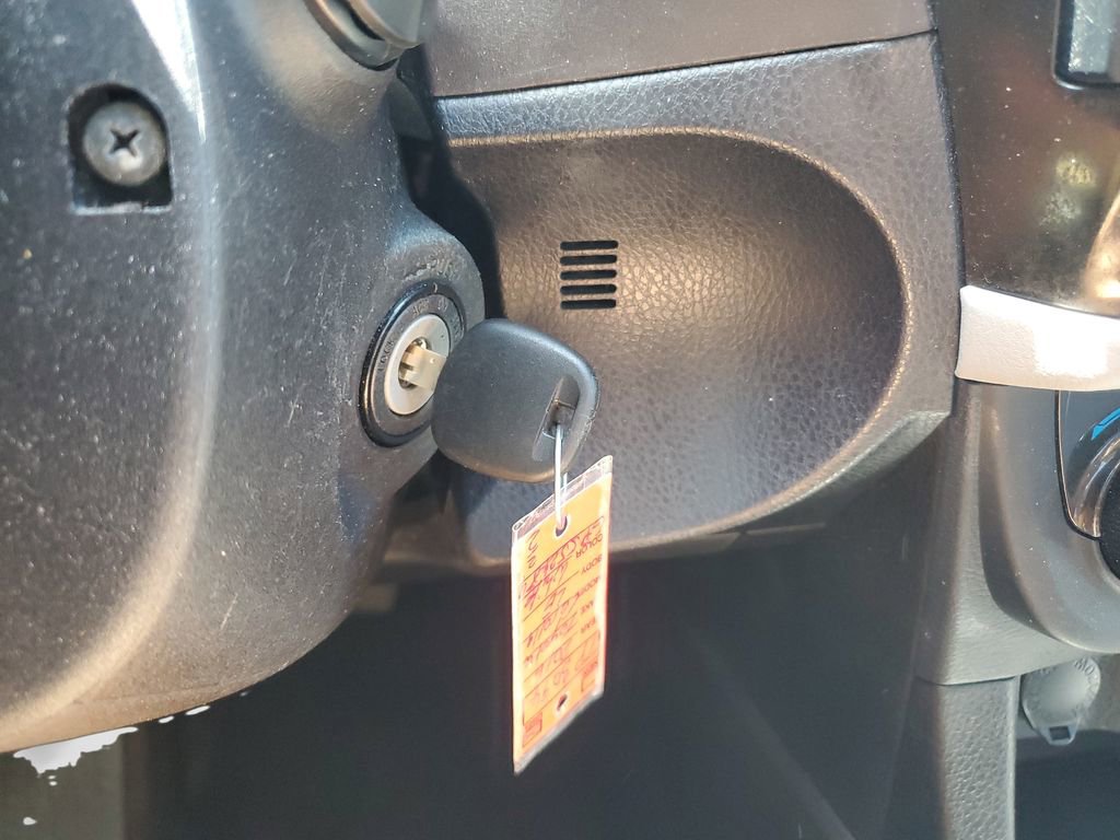 Used 2016 Toyota Corolla LE FWD image 31