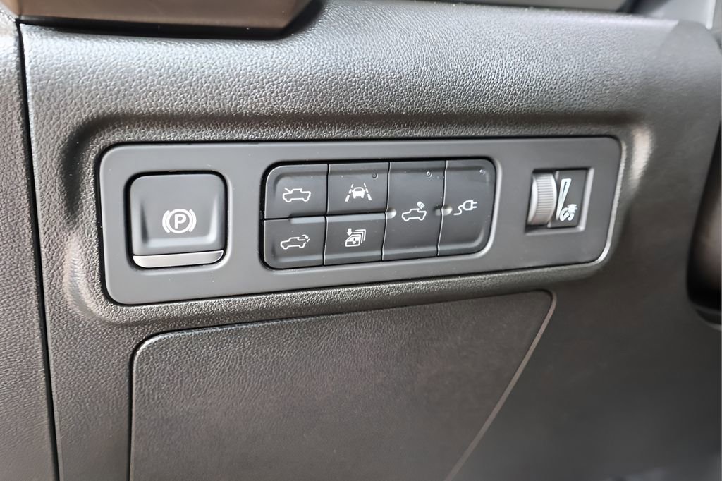 Used 2024 GMC Hummer EV 3X w/ LPO, Illumination Package AWD/4WD image 19