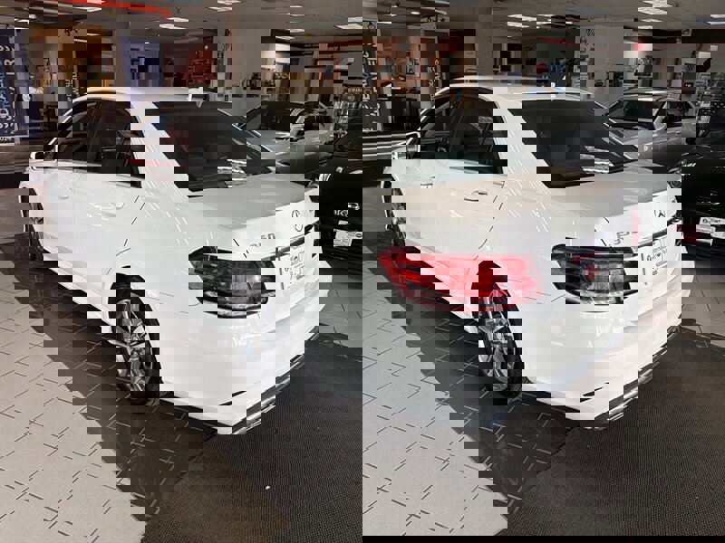 Used 2014 Mercedes-Benz E 350 4MATIC Sedan image 8