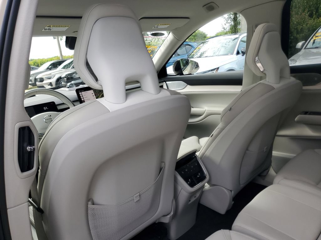 Certified 2025 Volvo EX90 Ultra AWD/4WD image 12