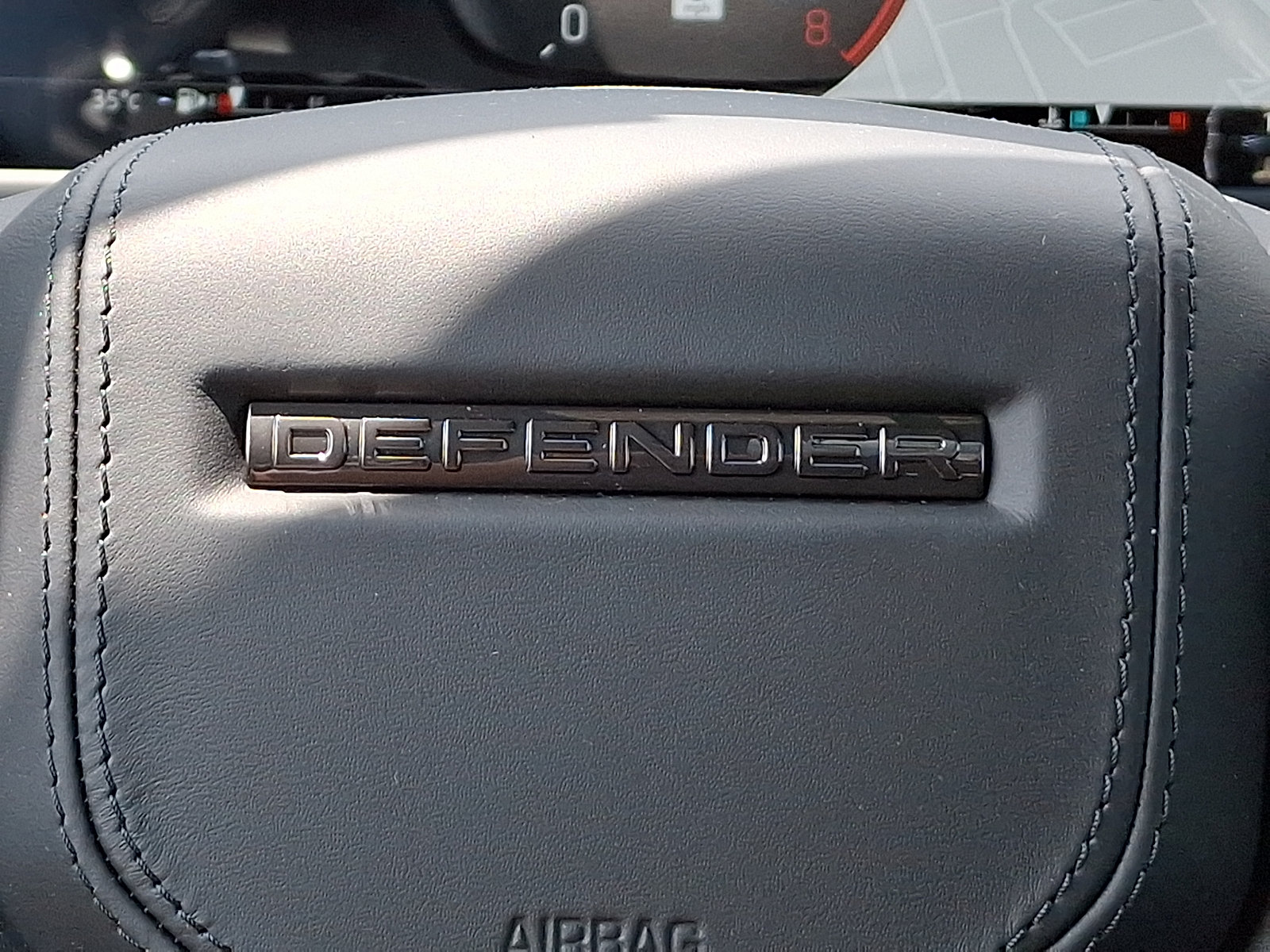 New 2026 Land Rover Defender 110 OCTA AWD/4WD image 21
