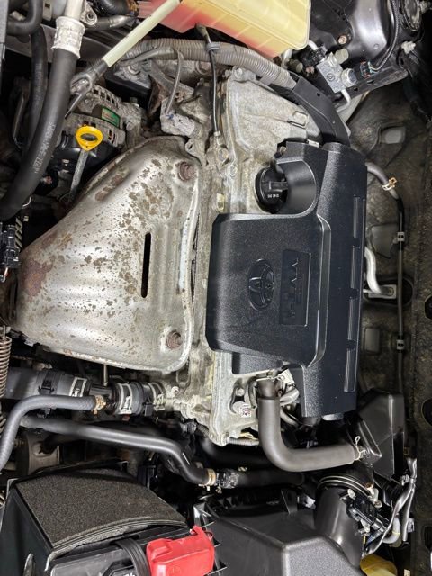 Used 2017 Toyota RAV4 LE AWD/4WD image 22