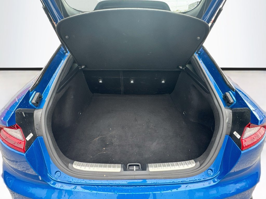 Used 2019 Kia Stinger GT1 AWD/4WD image 27