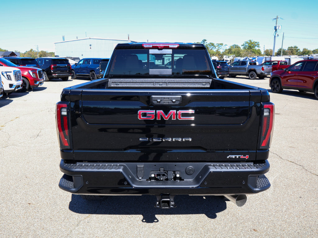 New 2026 GMC Sierra 2500 AT4 w/ AT4 Premium Plus Package AWD/4WD image 5