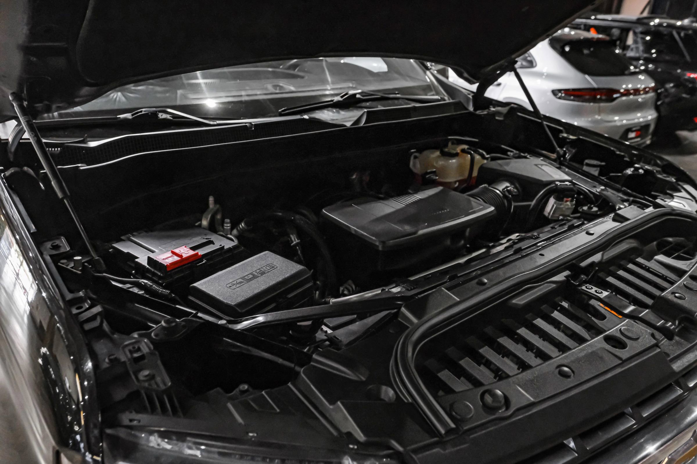 Used 2019 Chevrolet Silverado 1500 LT w/ All-Star Edition image 48