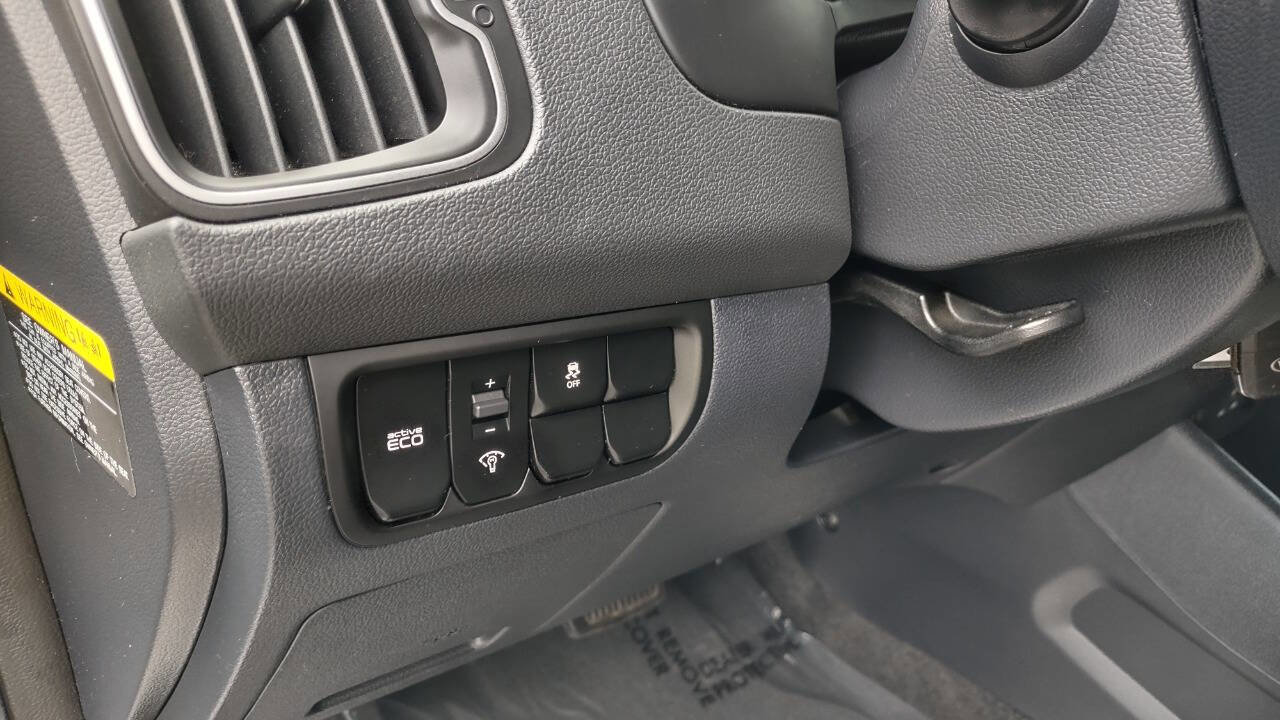 Used 2016 Kia Rio LX image 13