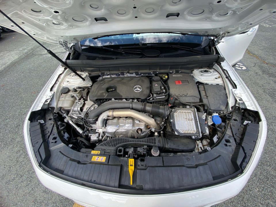 Certified 2025 Mercedes-Benz GLB 250 image 16