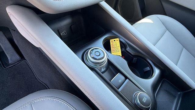 New 2026 Ford Explorer Active w/ Active Comfort Package image 24