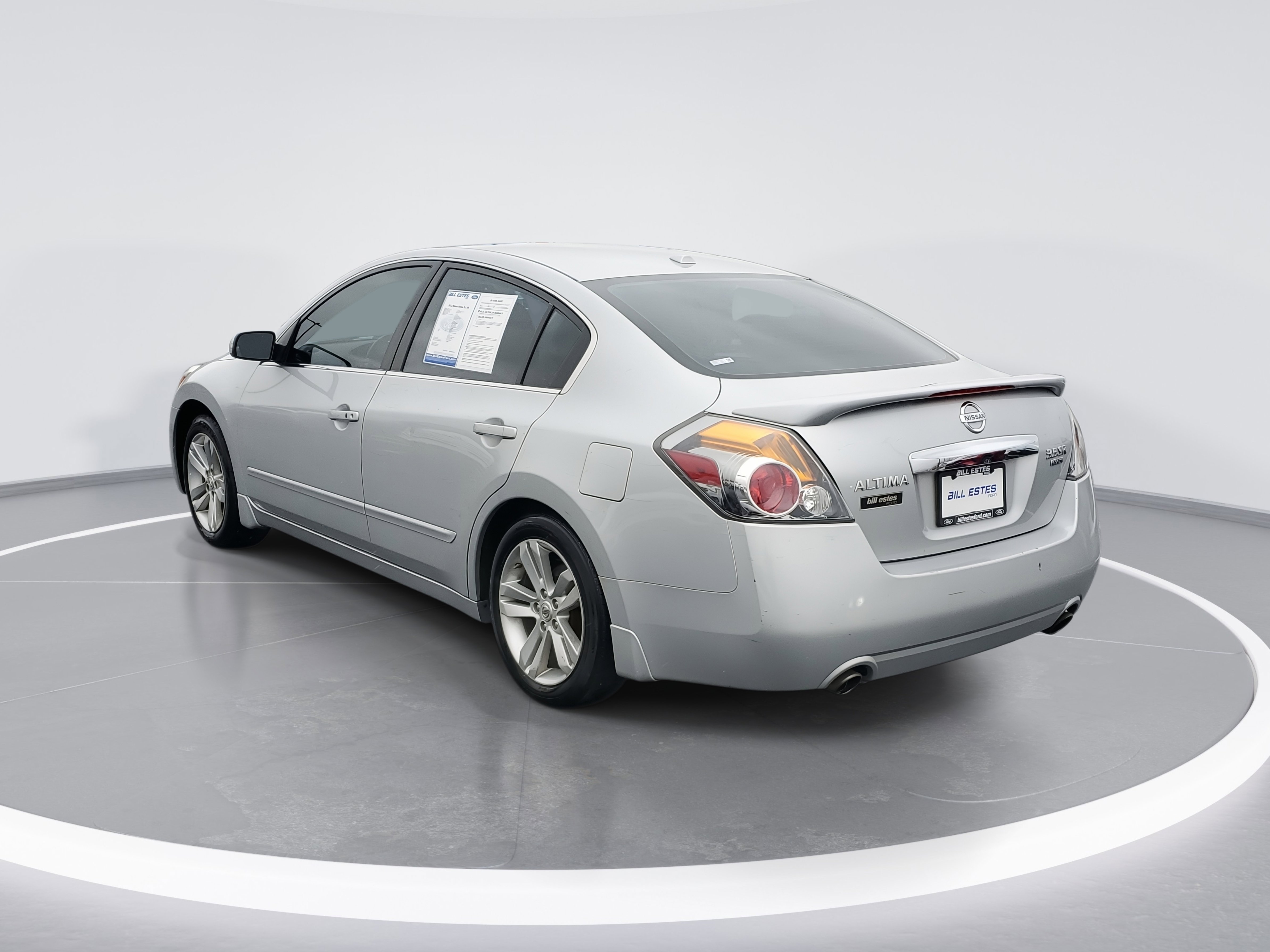 Used 2012 Nissan Altima 3.5 SR w/ Sport Pkg image 3