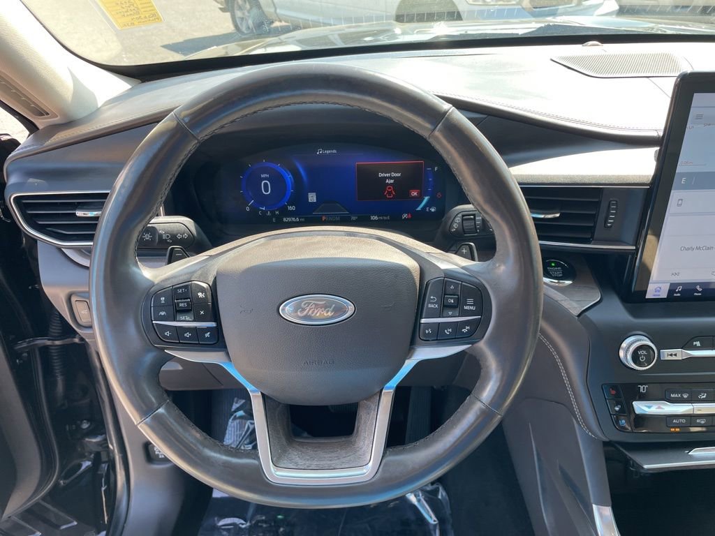 Used 2020 Ford Explorer Platinum w/ Premium Technology Package image 13