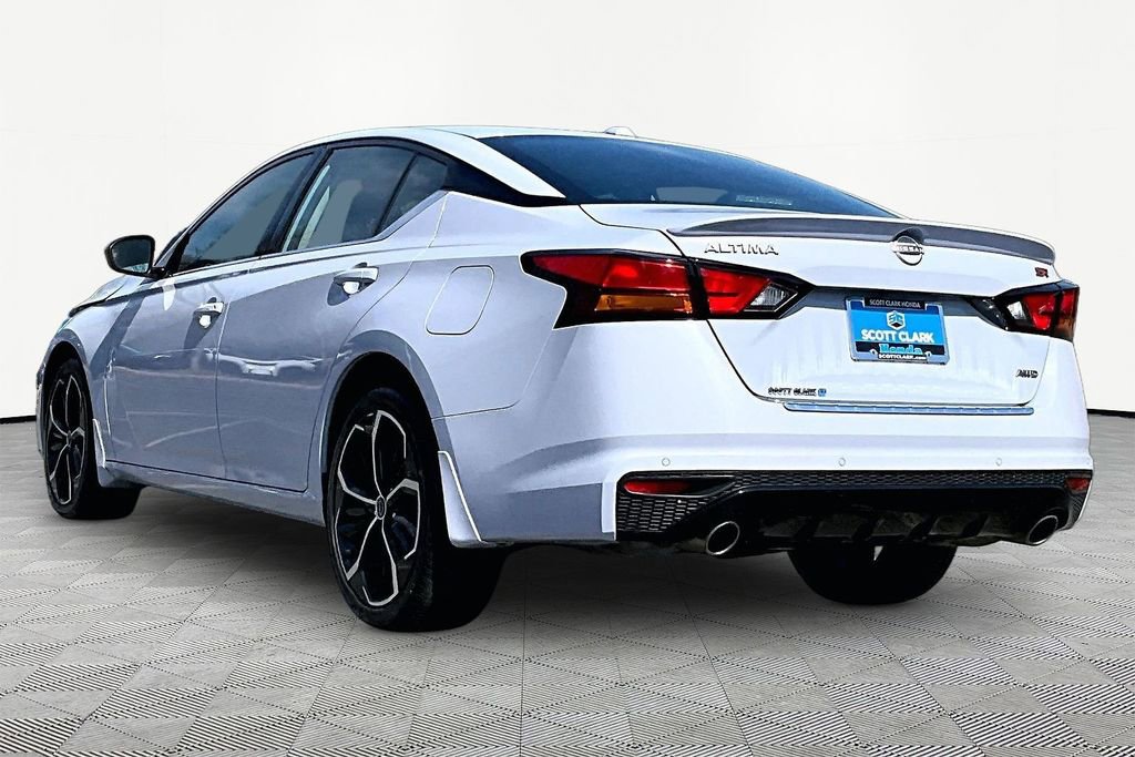 Used 2023 Nissan Altima 2.5 SR image 5