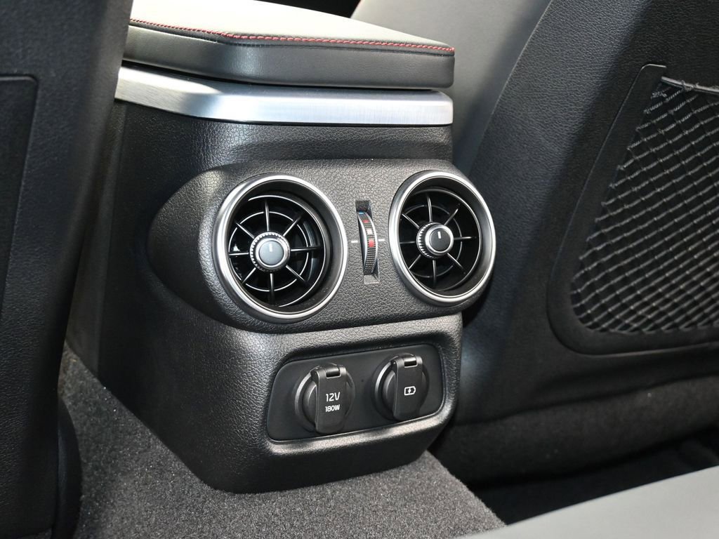 Used 2023 Kia Stinger GT2 image 42